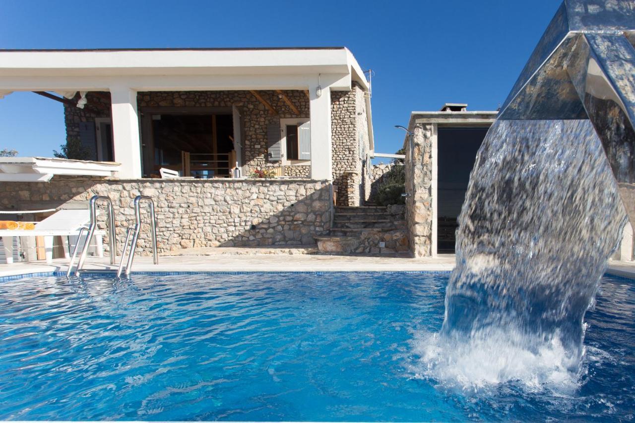 Villa, Stone House With Swimming Pool & Sauna, Beach, Sevid Exterior photo