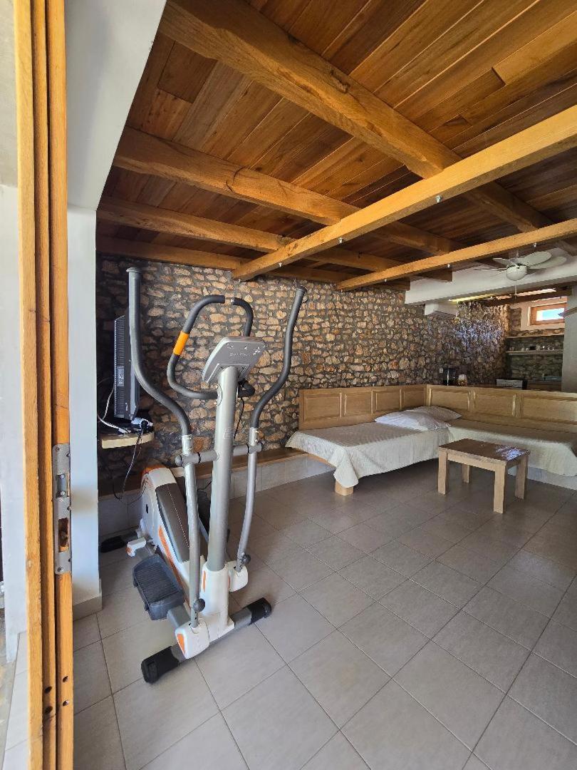 Villa, Stone House With Swimming Pool & Sauna, Beach, Sevid Exterior photo